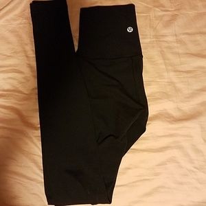 Wunder under lululemon high waist leggings